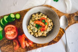 Frischer Kichererbsen-Salat