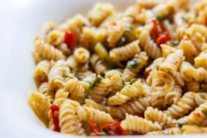 Crunchy Nudelsalat